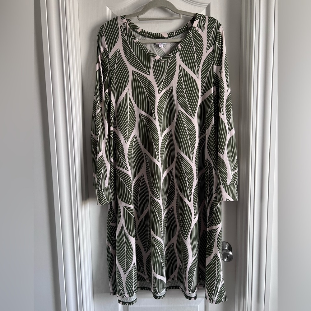 Lularoe Emily Dress